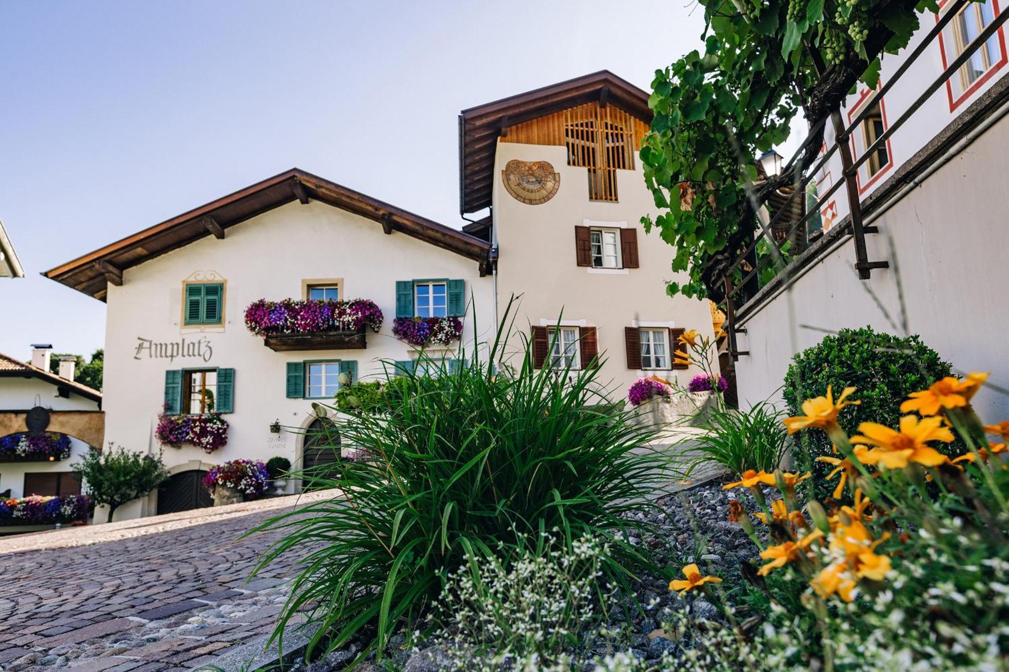 Amplatz 1523 - B&B And Suites モンターニャ エクステリア 写真
